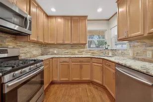 4045 Osby Dr, Houston, TX 77025 - Photo 9