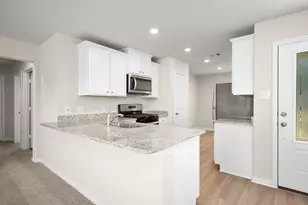 10360 Sweetwater Creek Dr, Cleveland, TX 77328 - Photo 5