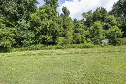 626 Luke Avenue, Dayton, TX 77535 - Photo 13