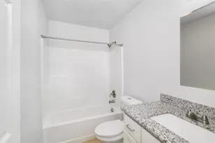 626 Luke Ave, Dayton, TX 77535 - Photo 9