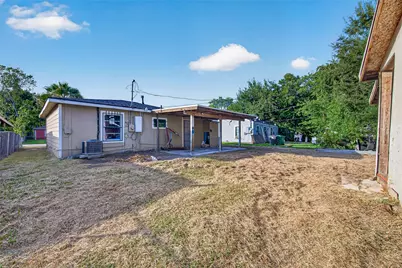 7323 Hurtgen Forest Road, Houston, TX 77033 - Photo 21