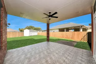 9803 Sage Lee Dr, Houston, TX 77089 - Photo 41