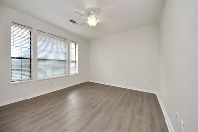 9803 Sage Lee Drive, Houston, TX 77089 - Photo 25