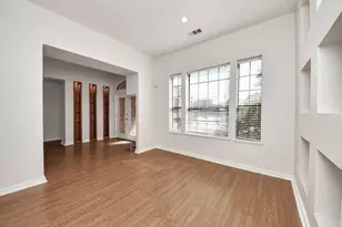 9803 Sage Lee Dr, Houston, TX 77089 - Photo 9