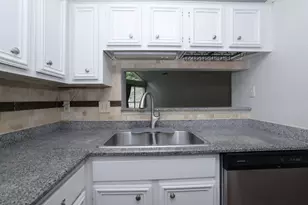 16035 Hollow Rock Dr, Houston, TX 77070 - Photo 15