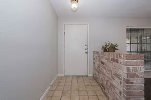 16035 Hollow Rock Dr, Houston, TX 77070 - Photo 7