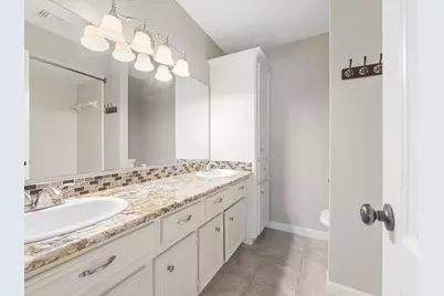 18310 Lake Oaks Drive, Spring, TX 77388 - Photo 17