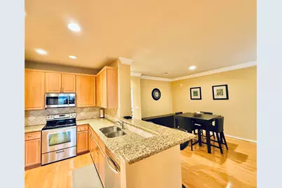 2400 McCue Road #325, Houston, TX 77056 - Photo 9