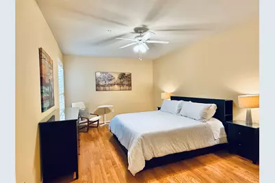 2400 McCue Road #325, Houston, TX 77056 - Photo 11