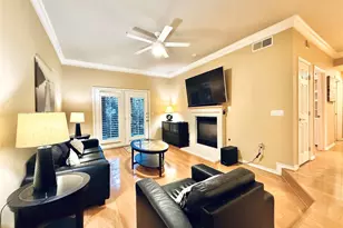 2400 McCue Rd, Houston, TX 77056 - Photo 3