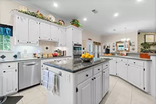 375 Crestview Dr, Livingston, TX 77351 - Photo 13