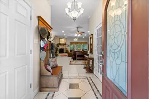 375 Crestview Dr, Livingston, TX 77351 - Photo 3