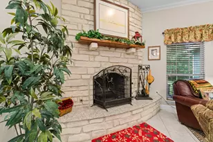 375 Crestview Dr, Livingston, TX 77351 - Photo 7