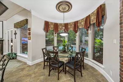 624 Lakeshore Drive, Sugar Land, TX 77478 - Photo 11