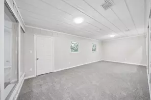 1317 Plantation Dr, Dickinson, TX 77539 - Photo 9