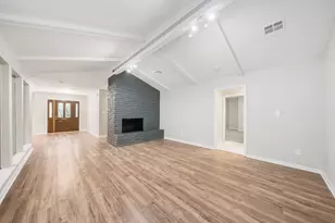 1317 Plantation Dr, Dickinson, TX 77539 - Photo 19