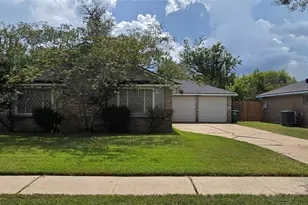 1314 Wildgrove Dr, Pasadena, TX 77504 - Photo 3