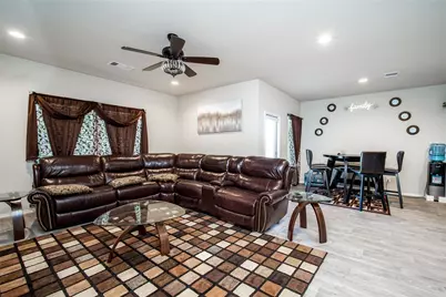 6802 Amber Cliff Lane, Rosenberg, TX 77469 - Photo 5