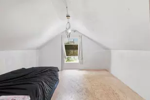 3814 Walker St, Houston, TX 77023 - Photo 9