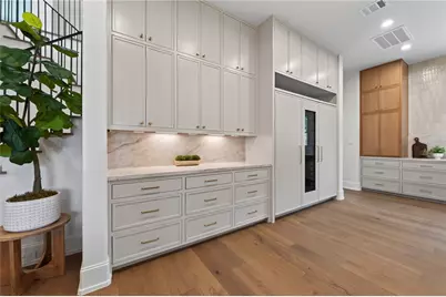 515 W 33rd Street, Houston, TX 77018 - Photo 7