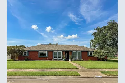 49 Colony Square, Angleton, TX 77515 - Photo 1