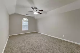 7806 Autumn Hollow Ln, Houston, TX 77041 - Photo 11