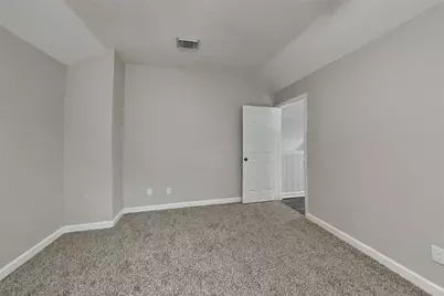 7806 Autumn Hollow Lane, Houston, TX 77041 - Photo 13