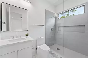 519 W 30th St, Houston, TX 77018 - Photo 29