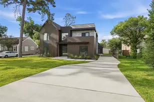 519 W 30th St, Houston, TX 77018 - Photo 1
