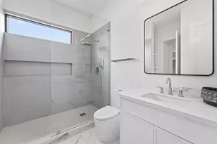519 W 30th St, Houston, TX 77018 - Photo 39