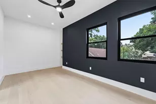 519 W 30th St, Houston, TX 77018 - Photo 37