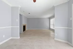 13419 Parkway Blvd, Sugar Land, TX 77478 - Photo 9