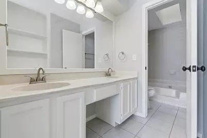 13419 Parkway Boulevard, Sugar Land, TX 77478 - Photo 25