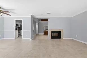 13419 Parkway Blvd, Sugar Land, TX 77478 - Photo 5