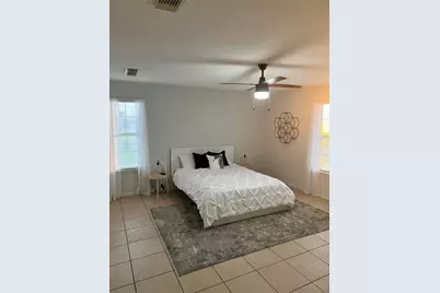 125 Marlin Lane, Freeport, TX 77541 - Photo 3