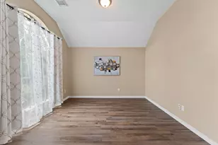 6318 Pleasant Stream Dr, Katy, TX 77449 - Photo 5