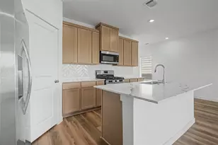 2629 McHenry Lndg Ln, Houston, TX 77051 - Photo 5
