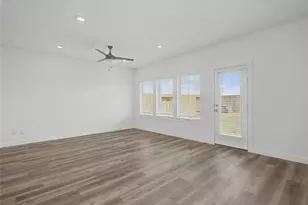 2629 McHenry Lndg Ln, Houston, TX 77051 - Photo 3