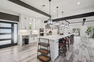 323 E Palm St, Fresno, TX 77545 - Photo 9