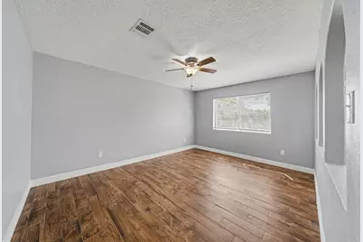 2015 Williamsburg Court N, League City, TX 77573 - Photo 17