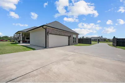 6726 Mulberry Bayou Drive, Baytown, TX 77523 - Photo 15