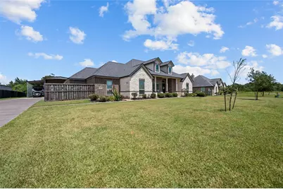 6726 Mulberry Bayou Drive, Baytown, TX 77523 - Photo 5