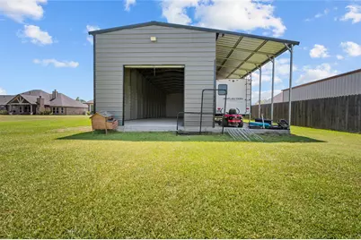 6726 Mulberry Bayou Drive, Baytown, TX 77523 - Photo 11