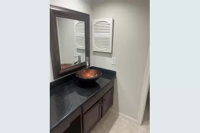 11711 Memorial Drive #288, Houston, TX 77024 - Photo 7