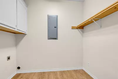 431 W Lake Shore Drive, Livingston, TX 77351 - Photo 19