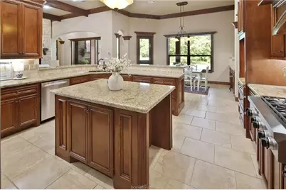 10682 Commonwealth Drive, Iola, TX 77861 - Photo 15