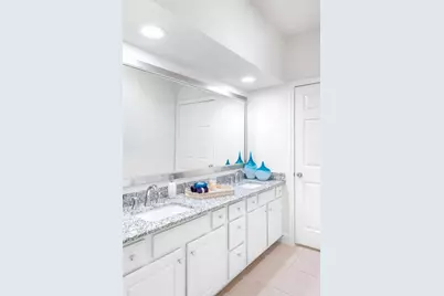 320 Jackson Hill Street #172, Houston, TX 77007 - Photo 9