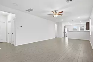 25566 Northpark Spruce Dr, Porter, TX 77365 - Photo 5
