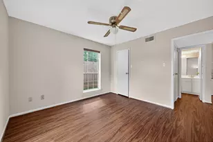 12550 Whittington Dr, Houston, TX 77077 - Photo 9
