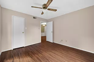 12550 Whittington Dr, Houston, TX 77077 - Photo 7
